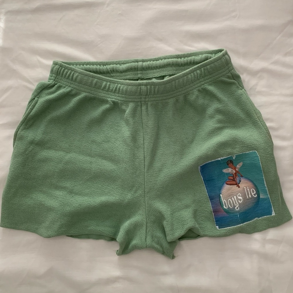Boys Lie Angel Graphic Shorts Size L Green Cotton Stretch Waist Casual Lounge
